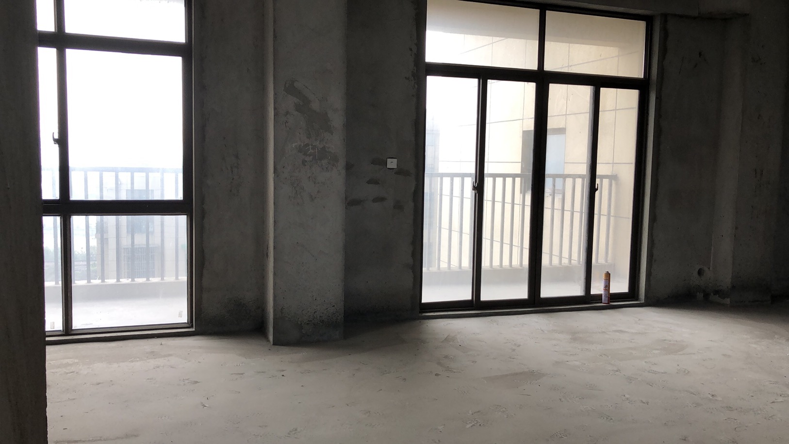 产金所_杭州市余杭区良渚街道正易国际商务中心1幢1单元801室