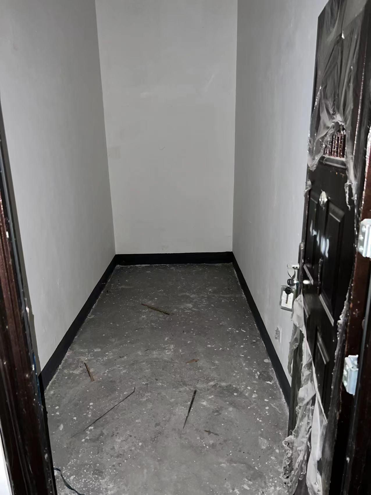 杭州市临平区水岸嘉园5个地下一层储藏室使用权